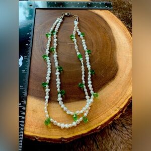 Genuine freshwater pearl and genuine emerald necklace